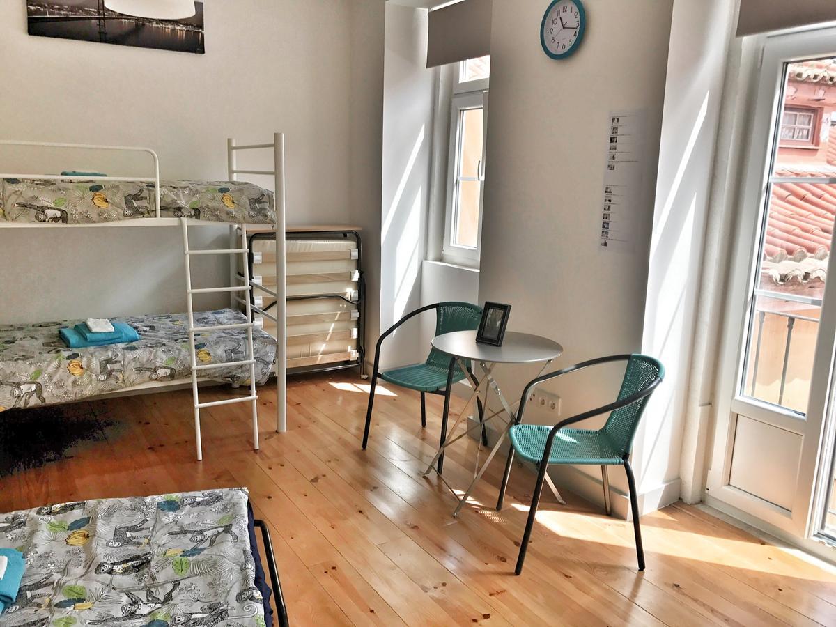 Guesthouse Castelo Lisboa Rom bilde
